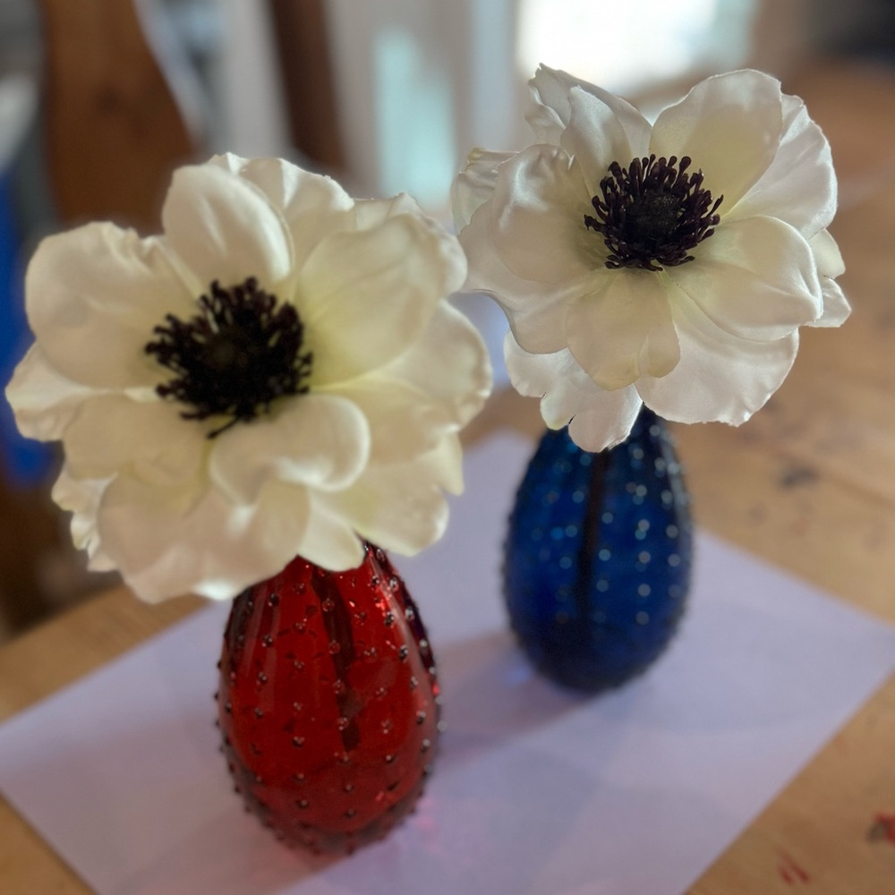 Festive & Fun Independence Day faux flower arrangements!